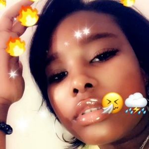 Meet your Posher, Ayanna